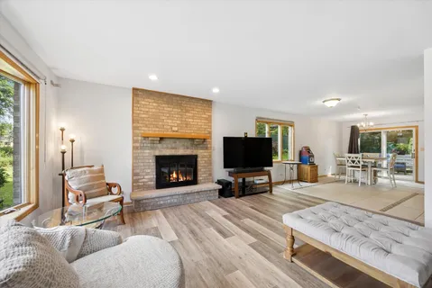 $899,000 | 11131 Dineff Road, Lemont, IL 60439