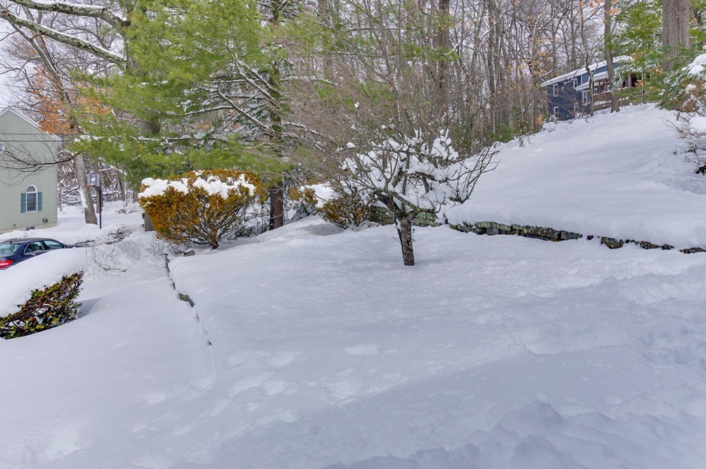 30 Russell Road Chelmsford, MA 01863 - Photo 18 of 26 Gallery Image 18