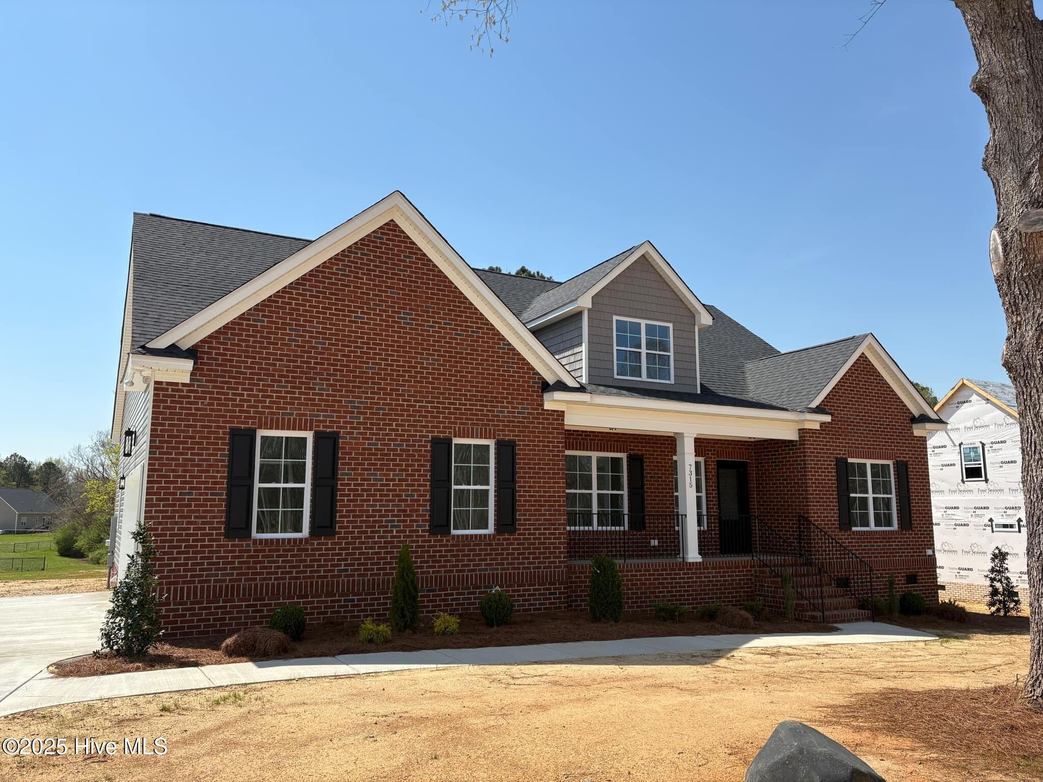 7315 Twin Pines Road Spring Hope, NC 27882 - Photo 3 of 46 0e77b6cf-3920-4055-8fff-f23c6f8e9676