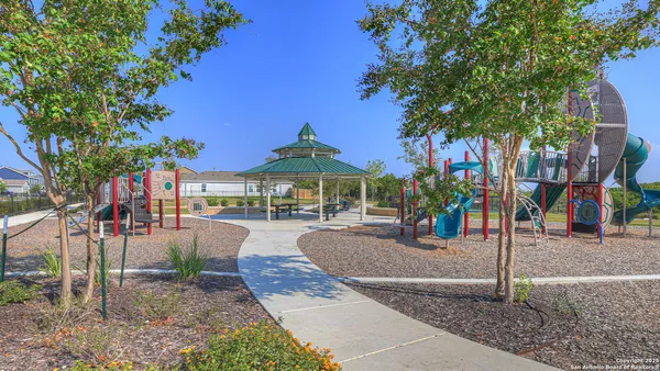 $312,990 | 142 Surrey Oaks, Maxwell, TX 78656