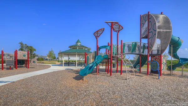 $312,990 | 142 Surrey Oaks, Maxwell, TX 78656