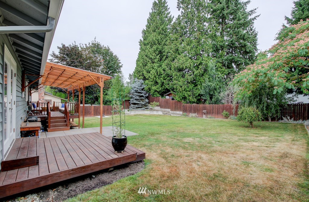 2211 178th Street Southeast Bothell, WA 98012 - Photo 15 of 22