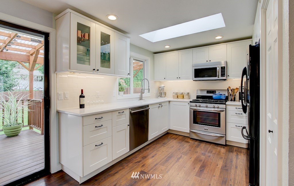 2211 178th Street Southeast Bothell, WA 98012 - Photo 7 of 22