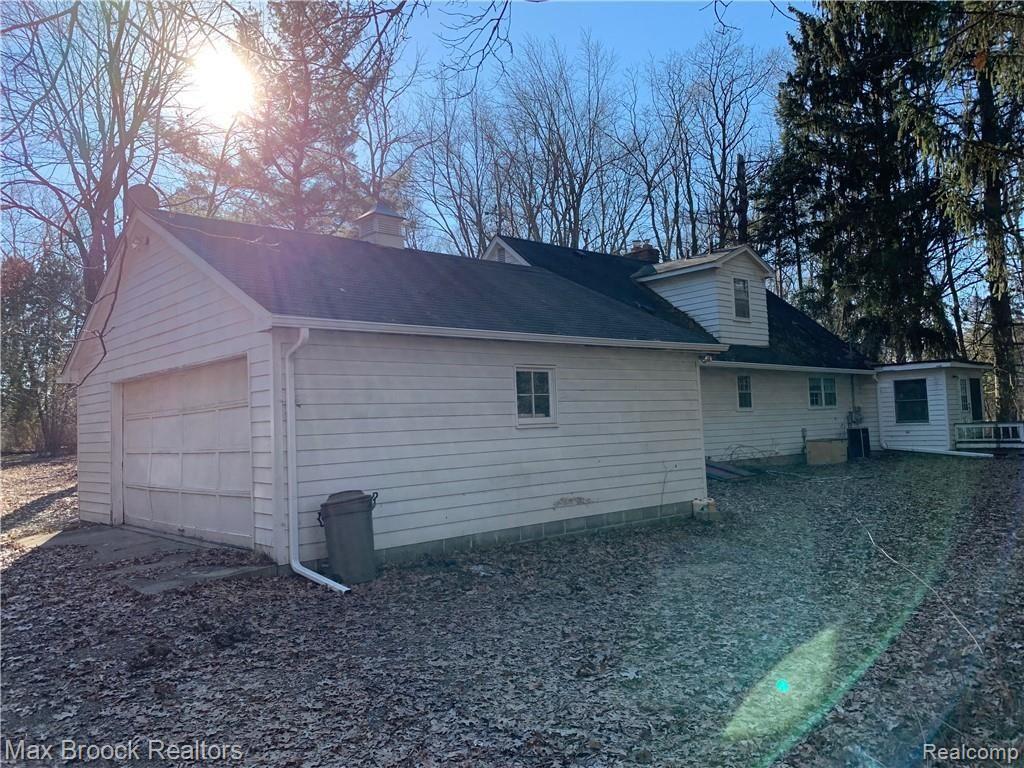 782 West Predmore Road Oakland, MI 48363 - Photo 4 of 60 IMG-0045.JPG