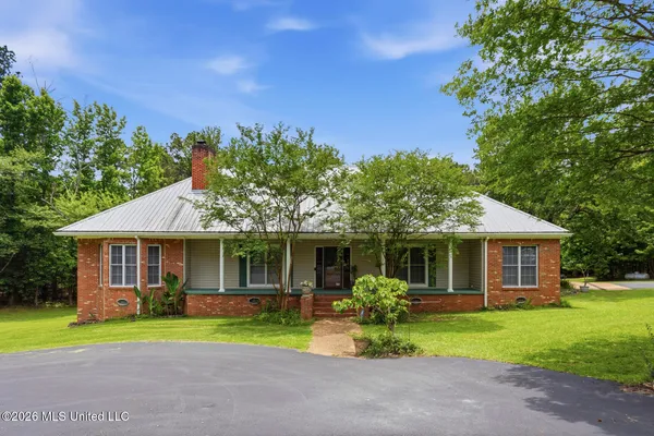 $575,000 | 217 Society Ridge Road, Madison, MS 39110