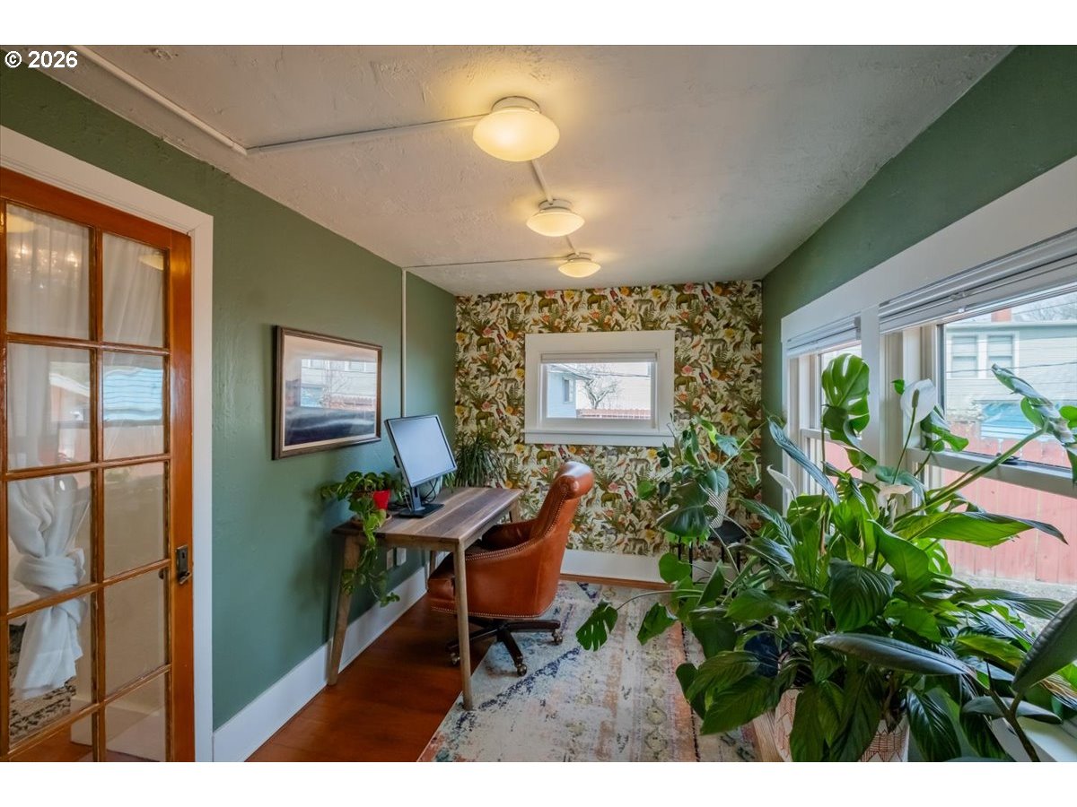 1905 Southeast Division Street Portland, OR 97214 - Photo 16 of 47