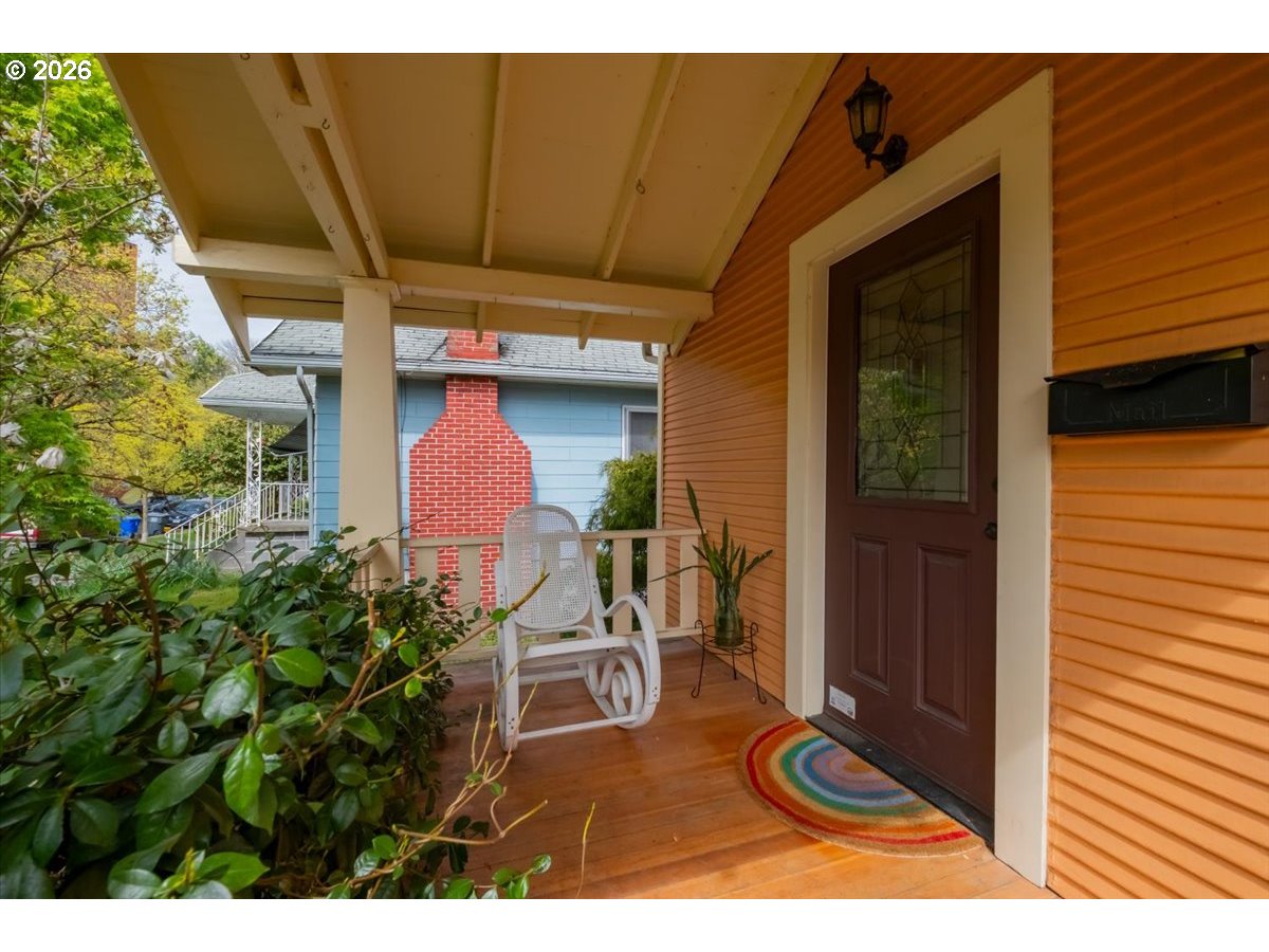 1905 Southeast Division Street Portland, OR 97214 - Photo 3 of 47