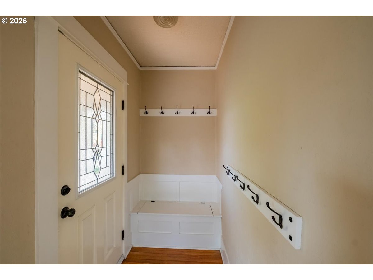 1905 Southeast Division Street Portland, OR 97214 - Photo 4 of 47