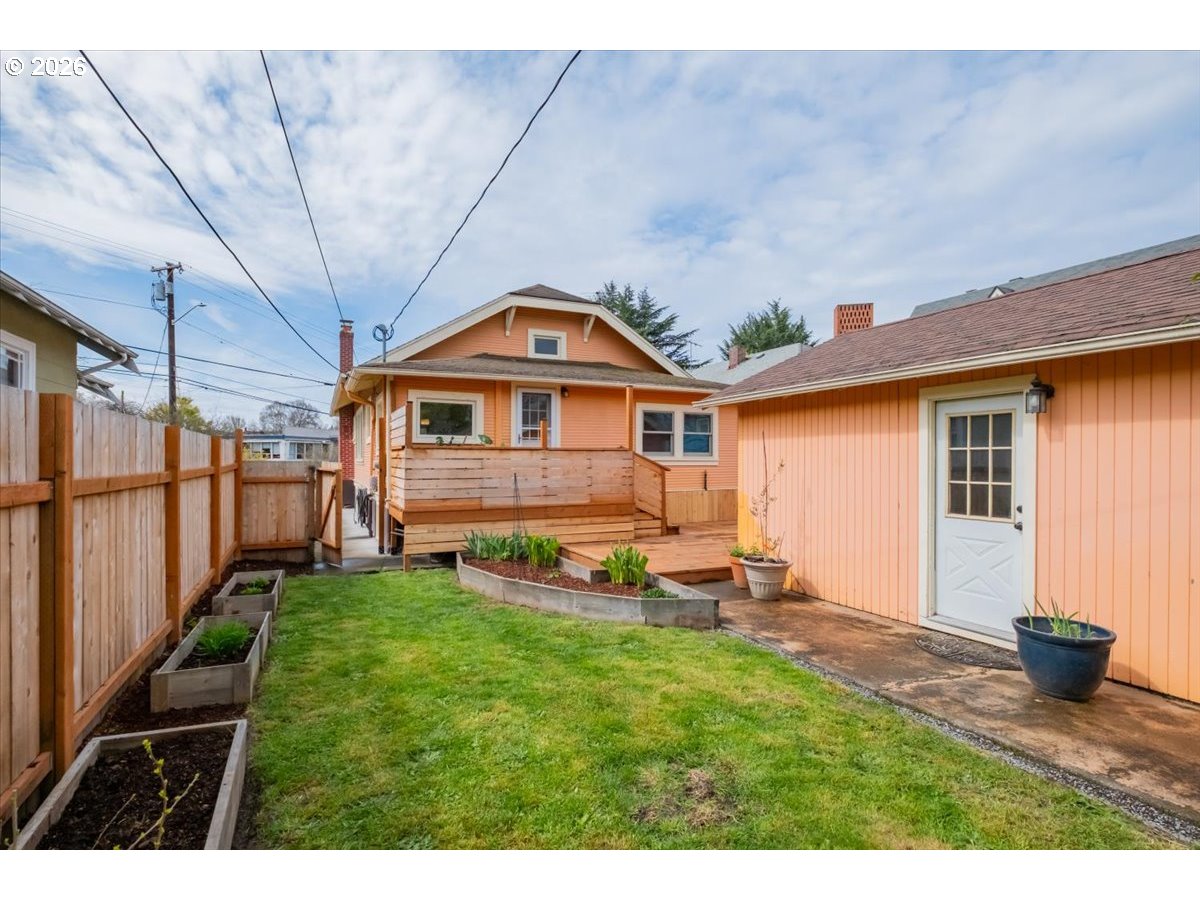 1905 Southeast Division Street Portland, OR 97214 - Photo 44 of 47