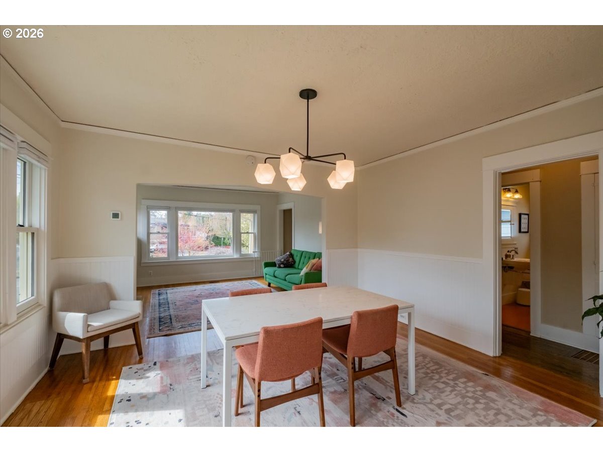 1905 Southeast Division Street Portland, OR 97214 - Photo 9 of 47