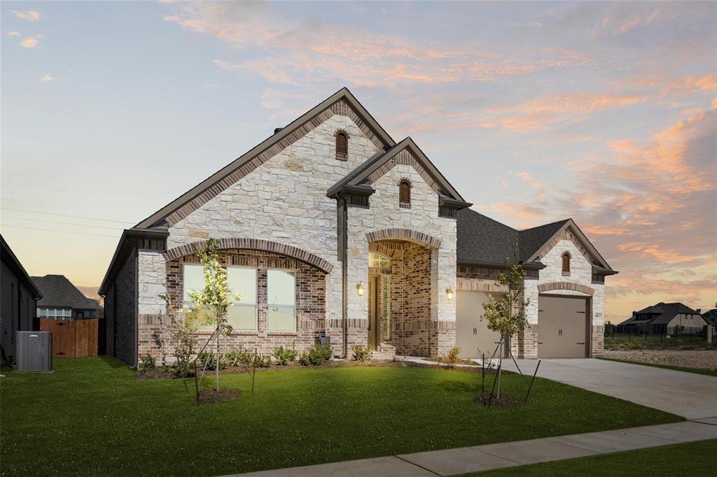 4017 Eagles Bluff Road Midlothian, TX 76065 - Photo 2 of 31 4017 Eagles Bluff Front 2