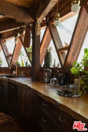 $11,000 | 20269 Croydon Lane, Topanga, CA 90290