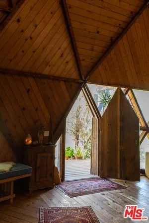 $11,000 | 20269 Croydon Lane, Topanga, CA 90290