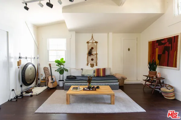 $11,000 | 20269 Croydon Lane, Topanga, CA 90290