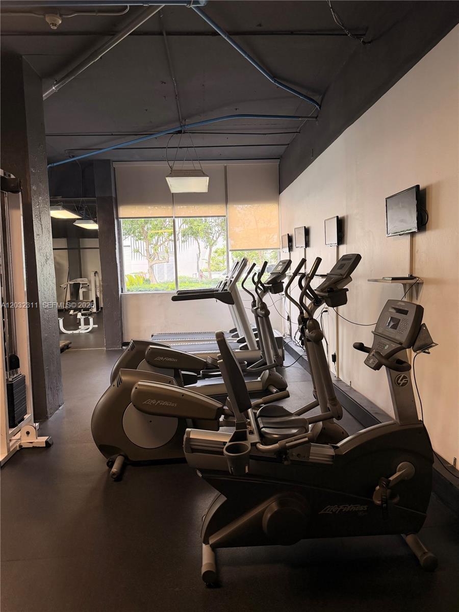 150 Southeast 25th Road, Unit 15J Miami, FL 33129 - Photo 17 of 20