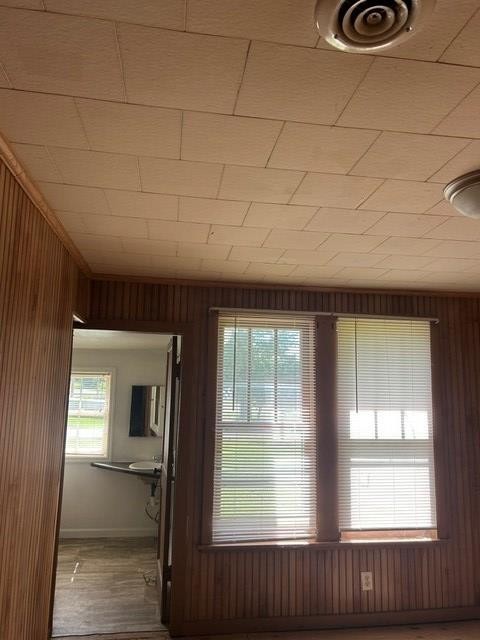 232 Natchez Trace Road Camden, TN 38320 - Photo 11 of 14