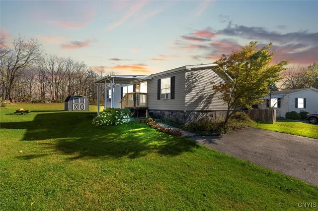 $74,900 | 423 Mountain Ash, Hopewell, NY 14424