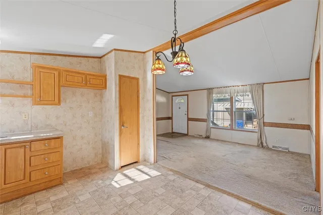 $74,900 | 423 Mountain Ash, Hopewell, NY 14424