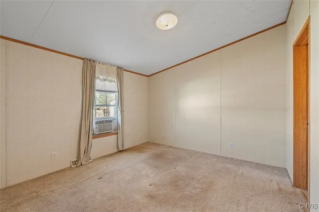 $74,900 | 423 Mountain Ash, Hopewell, NY 14424