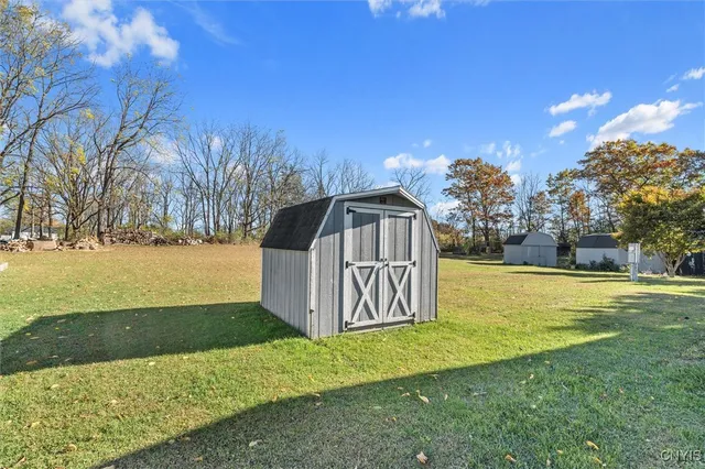 $74,900 | 423 Mountain Ash, Hopewell, NY 14424