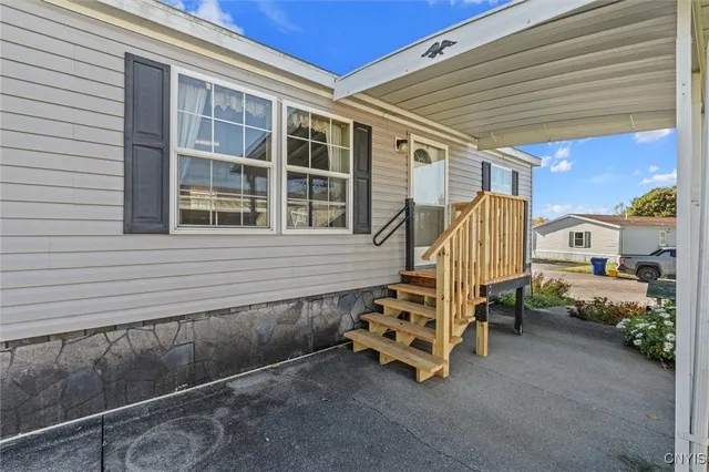 $74,900 | 423 Mountain Ash, Hopewell, NY 14424