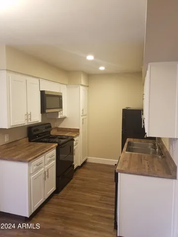 $1,259 | 12231 North 19th Street, Unit 2, Phoenix, AZ 85022