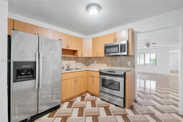 $2,800 | 5320 Northwest 15th Court, Unit A, Lauderhill, FL 33313