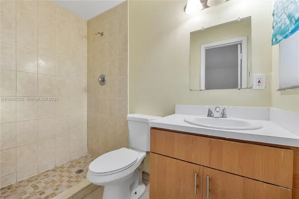 $2,800 | 5320 Northwest 15th Court, Unit A, Lauderhill, FL 33313