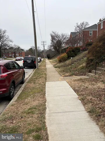 $2,700 | 146 Dumbarton Road, Baltimore, MD 21212