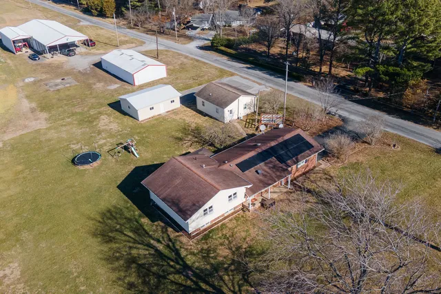 $295,000 | 14961 Laminack Road, Carterville, IL 62918