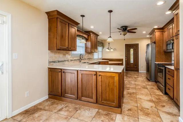 $295,000 | 14961 Laminack Road, Carterville, IL 62918