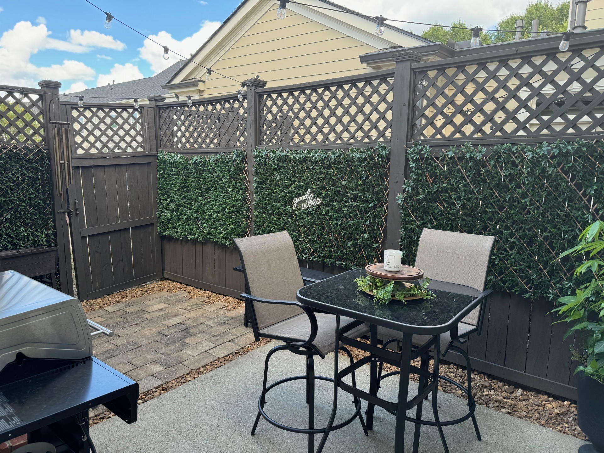 373 Byron Way Franklin, TN 37064 - Photo 15 of 15 a backyard of a house with table and chairs