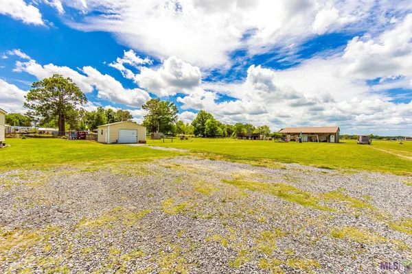 $330,000 | 522 A Back Project Road, Schriever, LA 70395