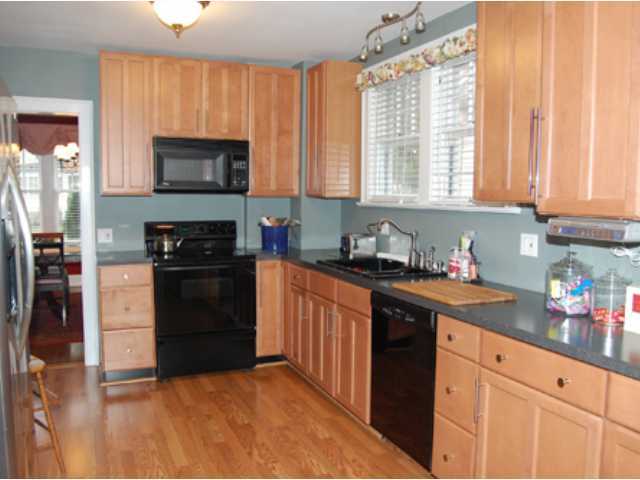 181 Acton Road Columbus, OH 43214 - Photo 5 of 13 Gallery Image 5