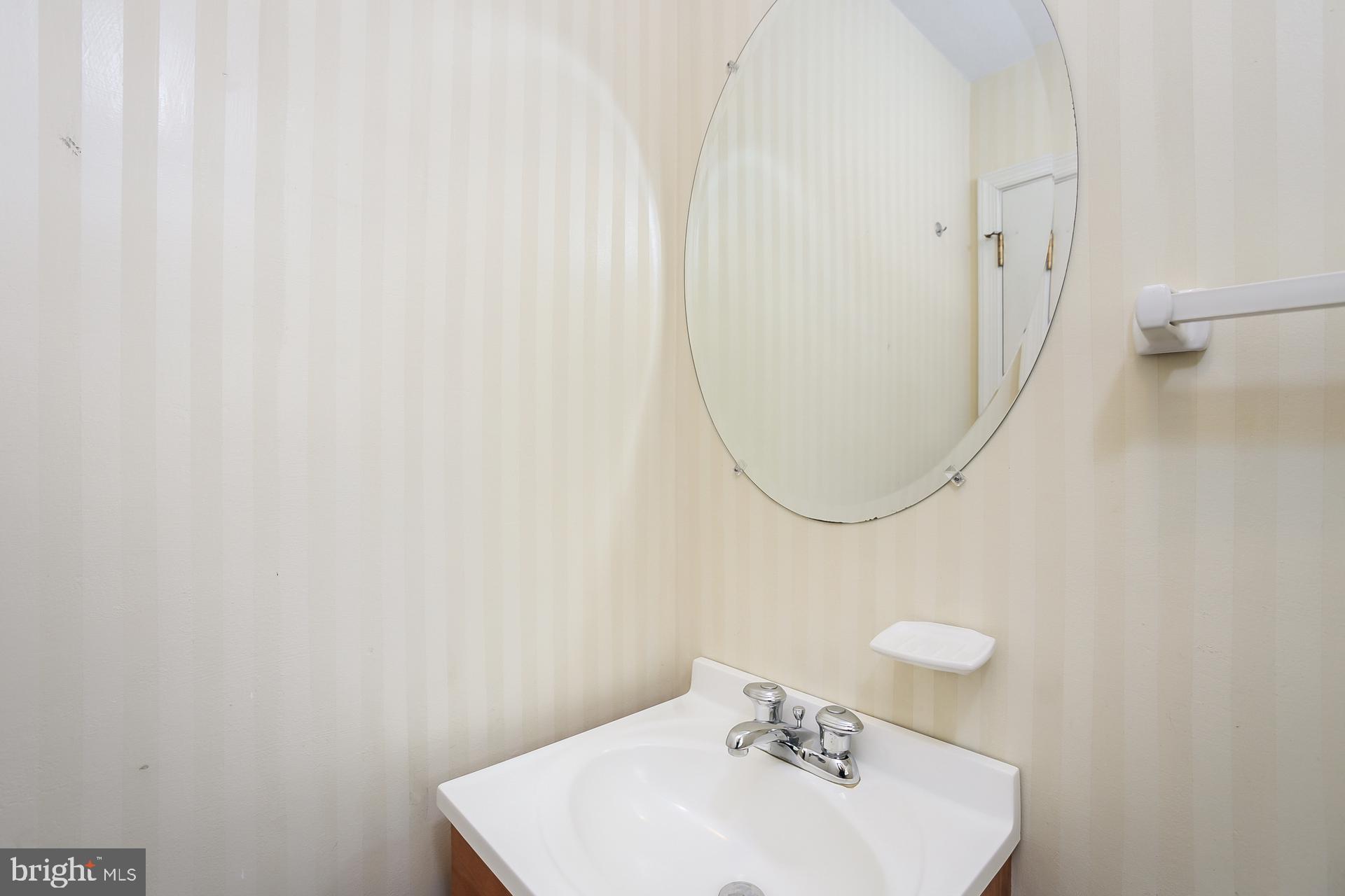 855 Contention Lane Berwyn, PA 19312 - Photo 13 of 33 Powder Room #1