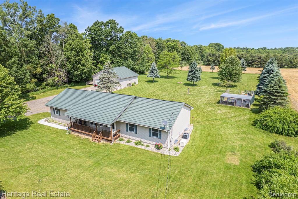 4864 Holmes Road Goodrich, MI 48438 - Photo 34 of 48