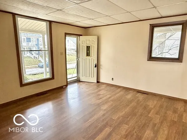 $77,500 | 320 Bundy Avenue, New Castle, IN 47362