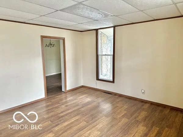 $77,500 | 320 Bundy Avenue, New Castle, IN 47362