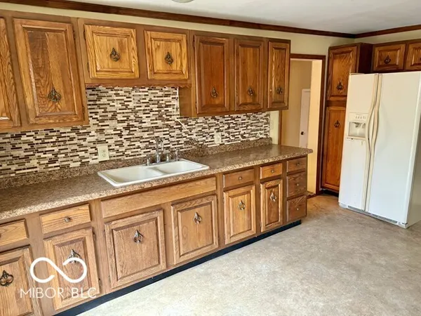 $77,500 | 320 Bundy Avenue, New Castle, IN 47362