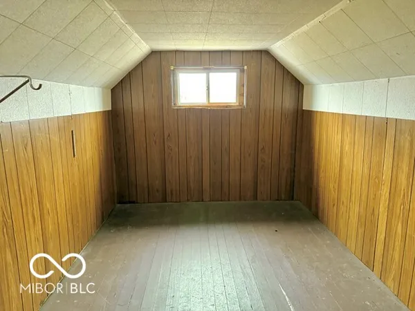 $77,500 | 320 Bundy Avenue, New Castle, IN 47362