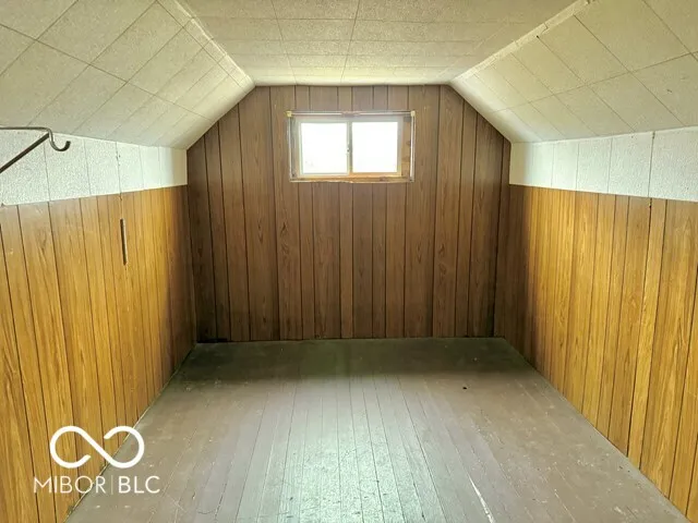 $79,900 | 320 Bundy Avenue, New Castle, IN 47362