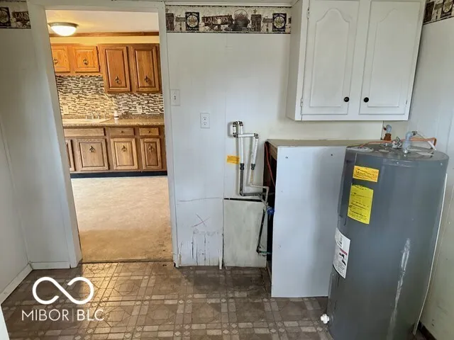 $79,900 | 320 Bundy Avenue, New Castle, IN 47362