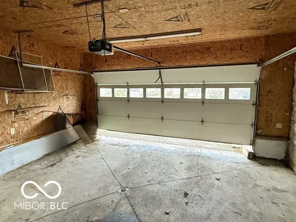 $77,500 | 320 Bundy Avenue, New Castle, IN 47362