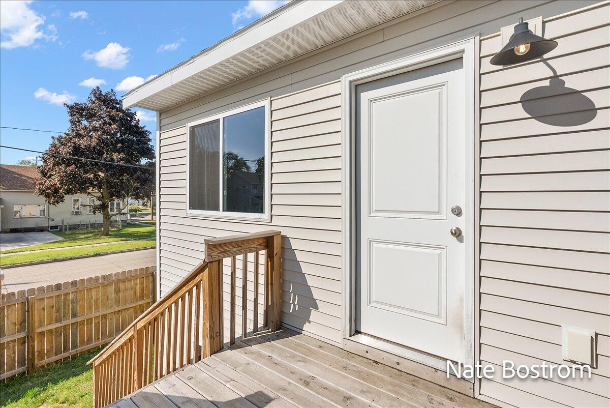 1271 Spring Street Muskegon, MI 49442 - Photo 8 of 31 37-1271 Spring St WM-8