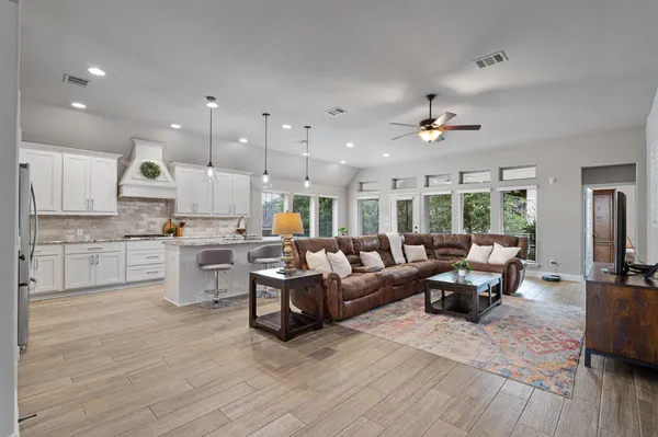 $515,000 | 100 Indian Paintbrush Trail, Georgetown, TX 78628