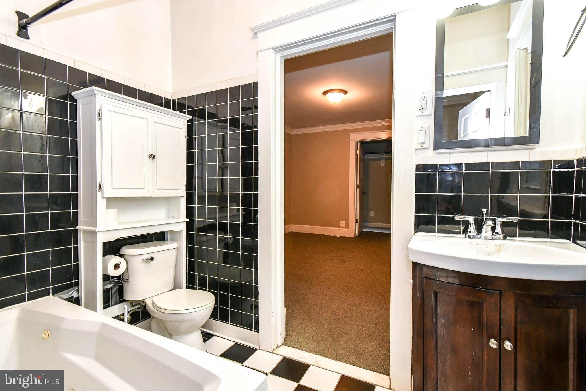 3133 South Glebe Road Arlington, VA 22202 - Photo 15 of 21