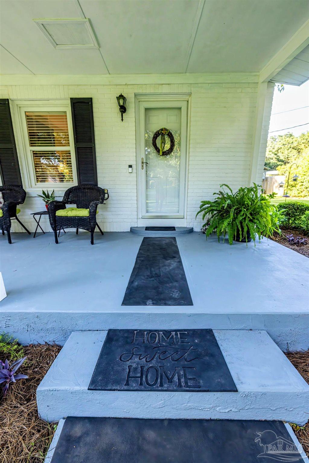 1148 West 9 & Half Mile Road Pensacola, FL 32534 - Photo 9 of 39