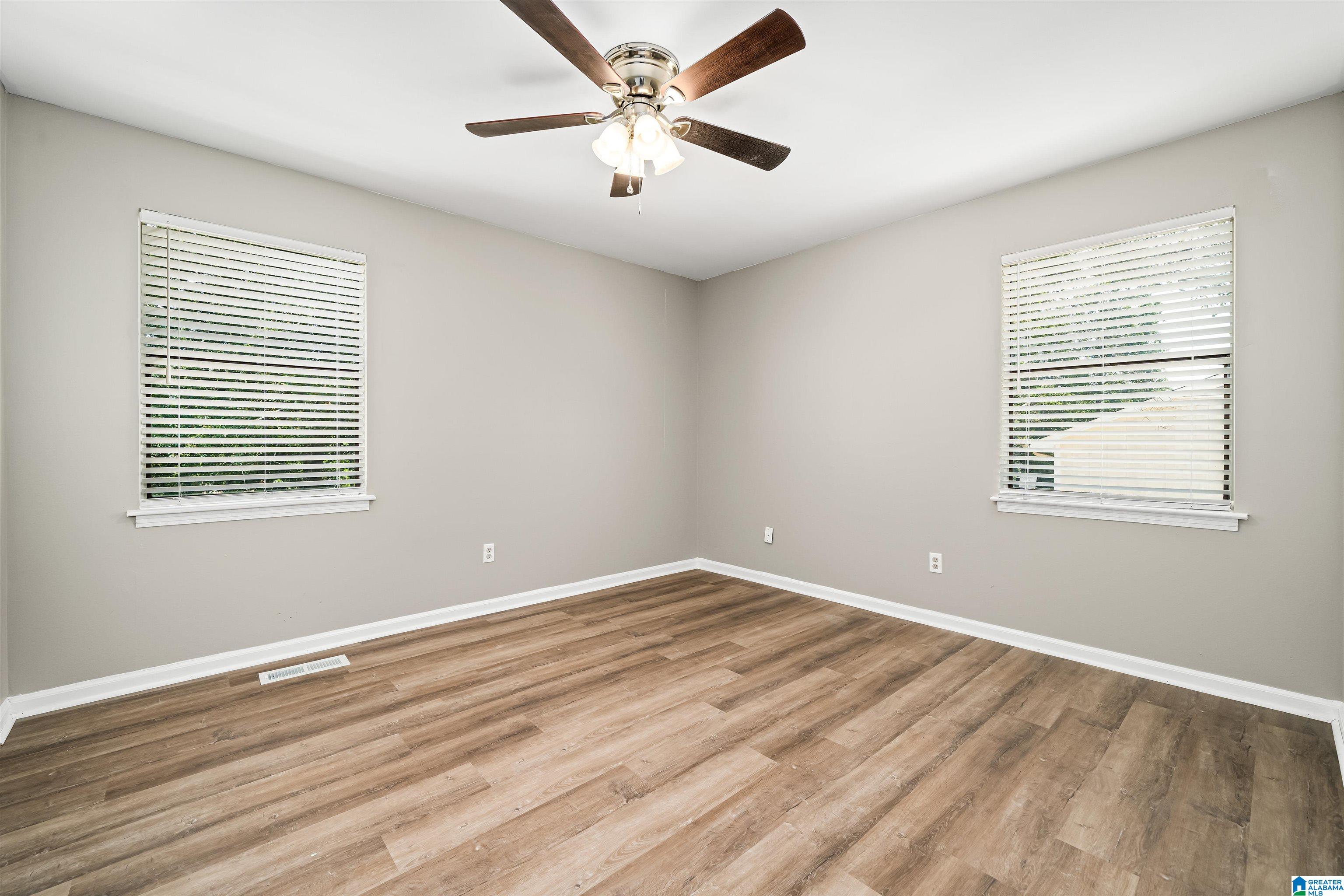 2141 Brewster Road Birmingham, AL 35235 - Photo 18 of 28