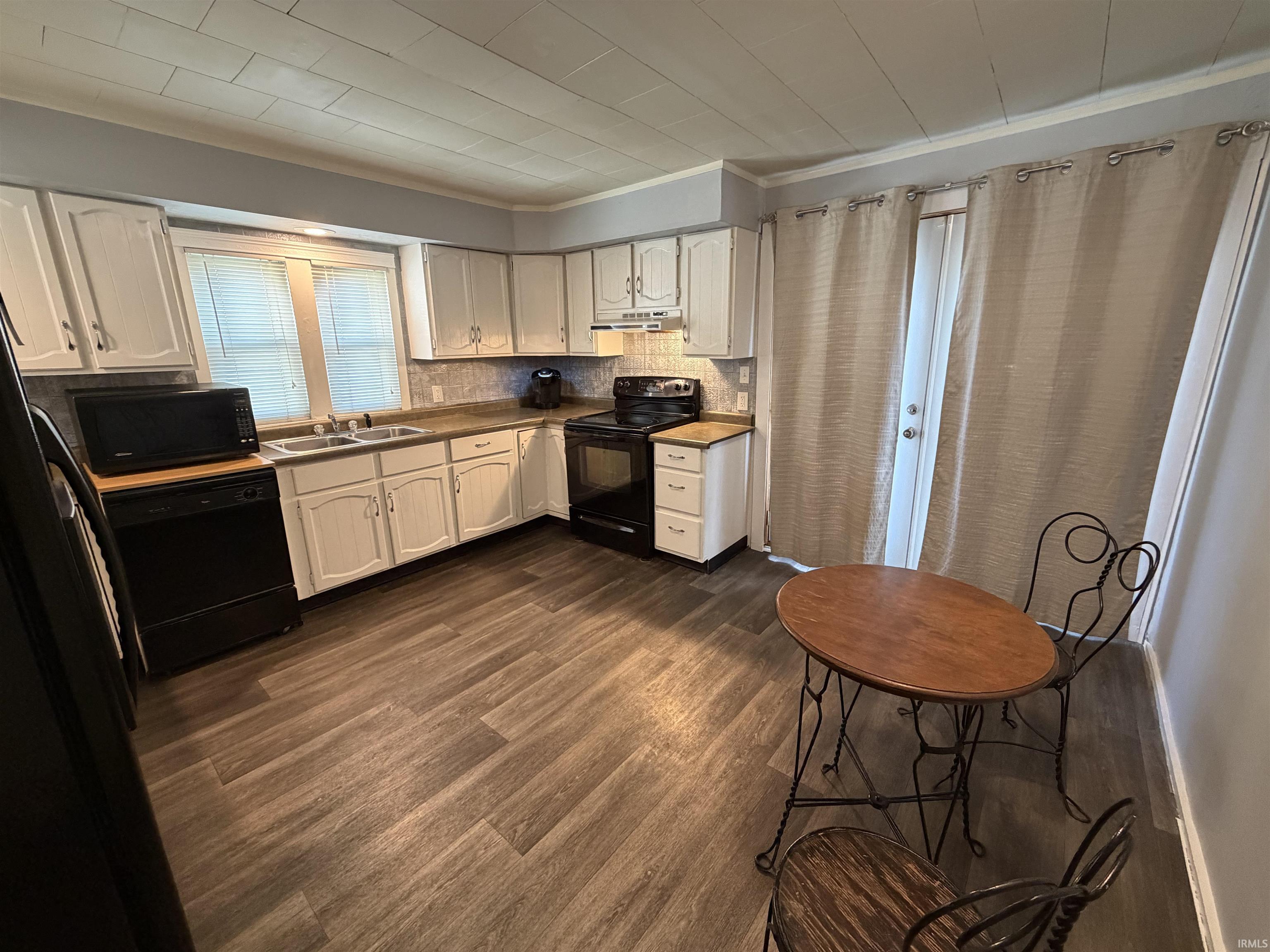 265 West 8th Street Peru, IN 46970 - Photo 3 of 29