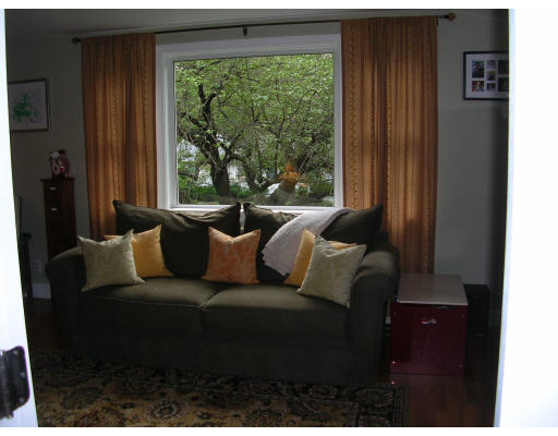 15 Winslow Road Sharon, MA 02067 - Photo 6 of 22 Gallery Image 6